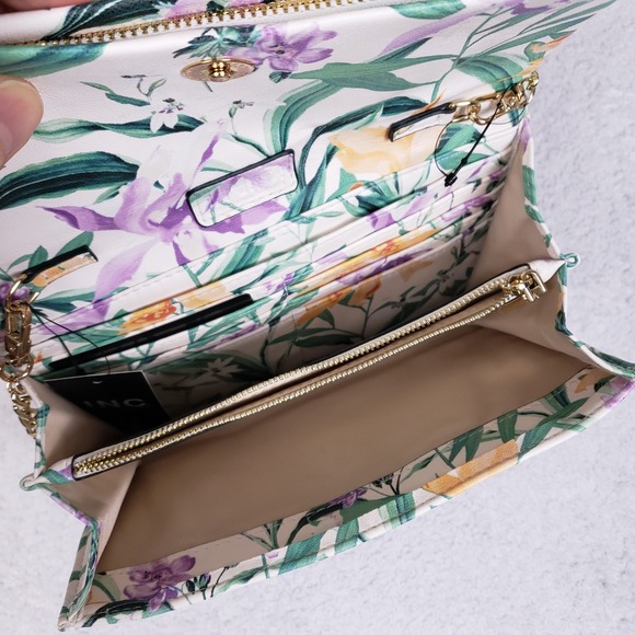 INC Averry Floral Crossbody Wallet on Chain Plia Garden White Purse One Size - Picture 3 of 11